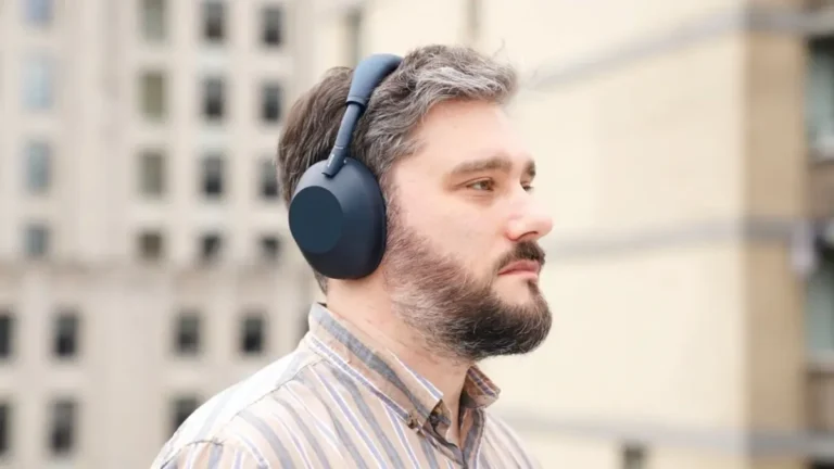 Le cuffie XM6 di Sony Snag, attualmente offerte al prezzo più conveniente mai registrato.